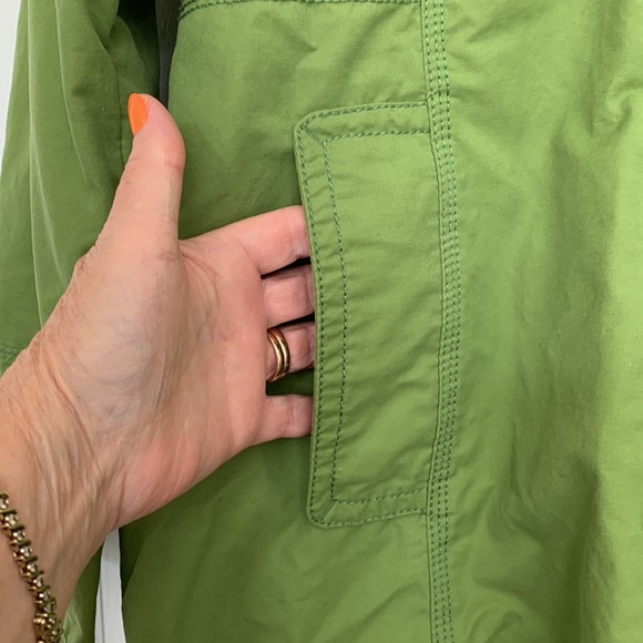 Green fall/spring coat - Picture 2 of 10